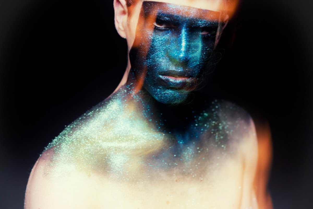 COSMIC BEAUTY with Willy - Alessia Laudoni · photographer
